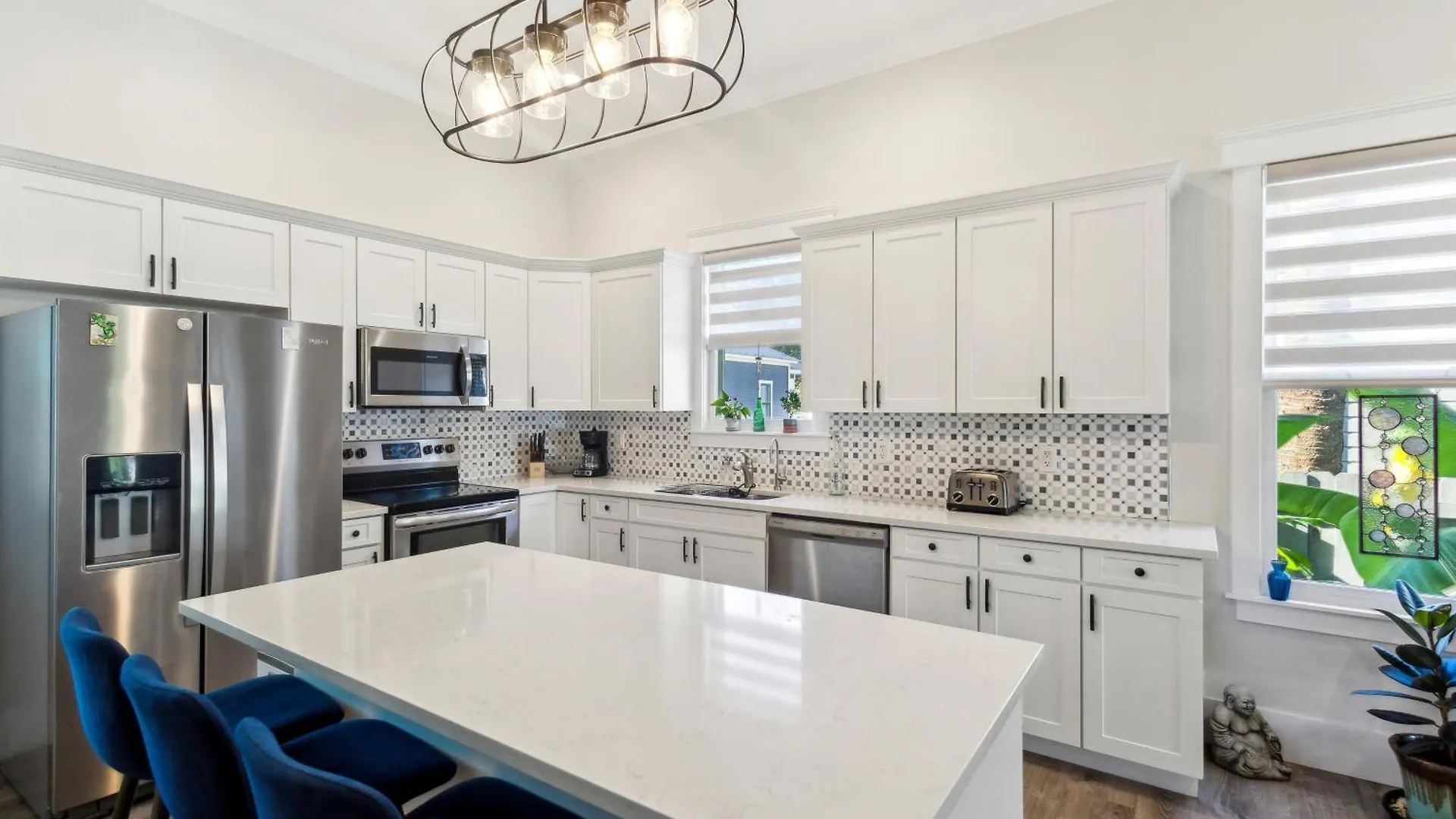 Historic 1918 Tampa Home With Modern Comforts & Charm Home 0*,